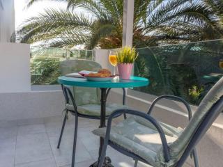 Villa Goldfield - Comfort Studio Apartment with Sea View and Balcony - 1