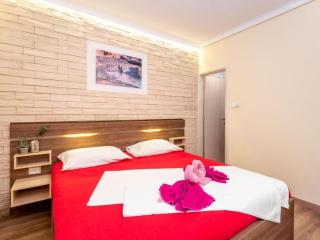 Villa Goldfield - Comfort Studio Apartment with Sea View and Balcony - 6