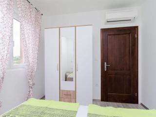 Apartments and Room Ljubica i Branko - Two bedroom Apartment A3 Dani - 3