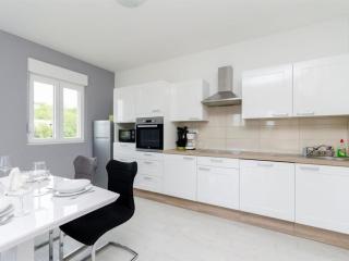 Apartments and Room Ljubica i Branko - Two bedroom Apartment A3 Dani - 6
