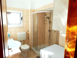 Adam Apartment Near the Airport - TwoBedroom Apartment - 1
