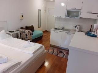 Villa Ni i Makarska - Studio Apartment With Balcony Studio S - 6