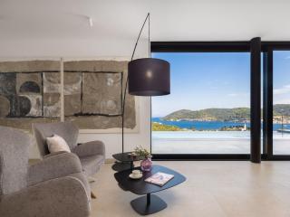 Breathtaking Villa Vis Five Bedroom Villa with the Pool - 4