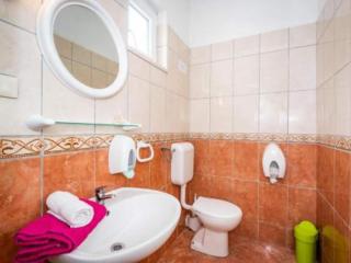 Villa Goldfield - Comfort One Bedroom Apartment with Sea View and Balcony - 1