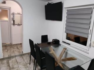 Two Bedroom Apartment with Terrace - 9