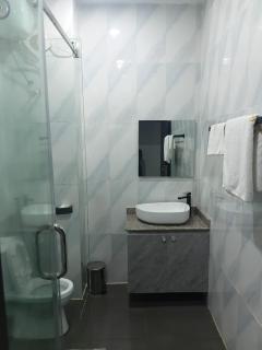 Emirates Star Hotel & Suites - 2