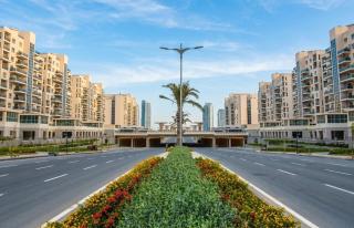 Prime New Alamein Downtown Flat w AC Pool Beach - 4