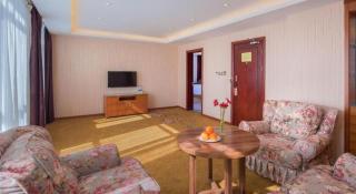 Vienna Hotel Tongliao Ke'erqin - 3