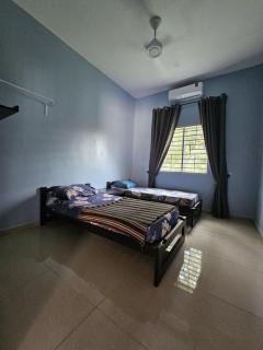 Maznah Homestay - 2