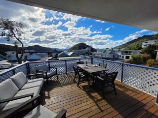 Comfy Haven in the Heart of Picton - 0