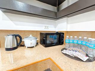 U4 La Guardia Townhouse 2 BR Unit Free Parking near IT Park - 5