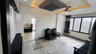 Luxury Apartment Near Ravinagar Square - 0