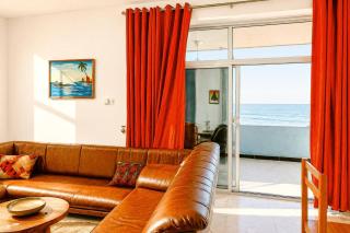 Ocean-View Balcony - Uroa 2 bedroom Beachfront apt - 6