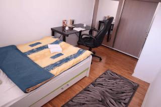 3 Floor Chic Romantic Rose Apartment in Prishtina - 2