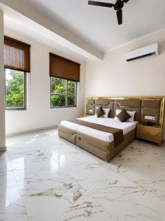 Hotel Swisston Palace - 7