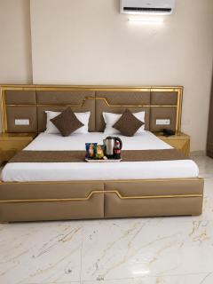 Hotel Swisston Palace - 6