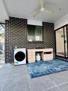 Stylish place in Loganlea - 6