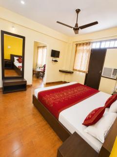 The Arya Palace Hotel & Restaurant Near Sea Beach Puri - With Parking Facilities - 3