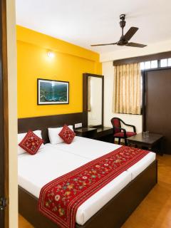 The Arya Palace Hotel & Restaurant Near Sea Beach Puri - With Parking Facilities - 2