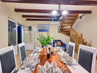 Villa Renata - FourBedroom Beachfront Villa with Pool and 3000m2 property - 5