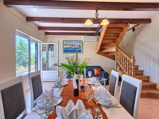 Villa Renata - FourBedroom Beachfront Villa with Pool and 3000m2 property - 6
