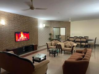 City Crest Apartments - 2