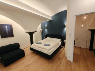 free parking, Nuslesky Pivovar Blue Arch Luxury Apartment With Garden - 5