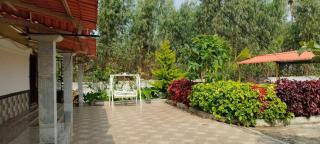 Peaceful Farmhouse Retreat Near the City - 2