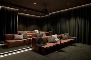 City room - 2