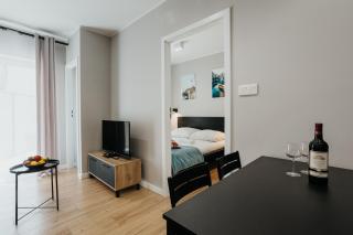 Domus Aurea — Garden, Balcony & Free Parking - 4