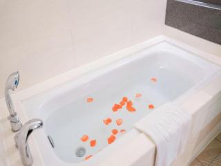 New Regent Hotel - 7