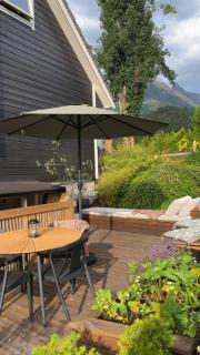 Apartment centrally located in Loen with private terrace - 8