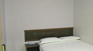 ID Hotel Yayasan - 4