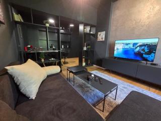 Elegant Oasis Top Center,NDK,Vitosha Blvd - 0