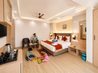 This Hotel Is A Great Place To Visit With Family G-Resort Near Marine Drive Road Puri And Sea Beach Restaurant & Swimming Pool Facilities - All Room Spacious and Fully Air Conditioned Rooms With Attached Balcony-24-Hour Room Service - 8