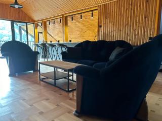 Loft in Borjomi with huge terrace and mountain view - 9
