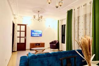 Bj House - 3