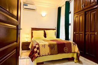 Bj House - 1