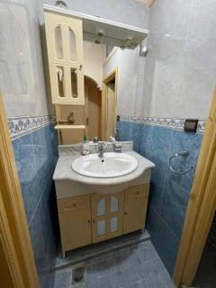 Nice apartment close to all amenities - 5