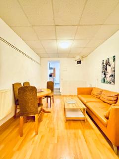 Comfortable 2BR Apartment with Living Room in Vienna for long stay - 3