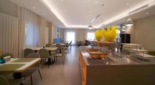 Home Inn Style Beijing Shangdi Qinghe Metro Station - 9