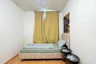 Simple Two Private Rooms with Shared Living Area in Vienna - 4