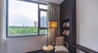 Luoyang Ease House - 6