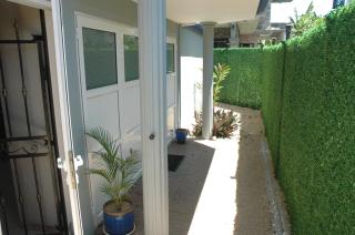 Captains Quarters Garden Villa - 3