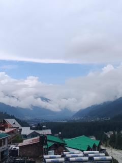 Hotel Gods Valley Inn - Best Mountain View Hotel in Manali - 5