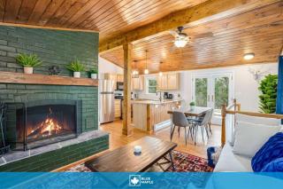 Harpers Ferry Cabin Hot Tub, Deck, Fire Pit, WiFI - 0