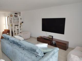 -Villa with pool in Thuir -6 to 7 guests - 2