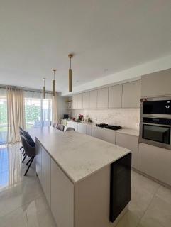 -Villa with pool in Thuir -6 to 7 guests - 1