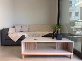 Caravel Lake Apts - 9
