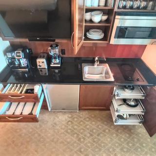 Top Floor MGM Signature Penthouse, No resort fees! - 3